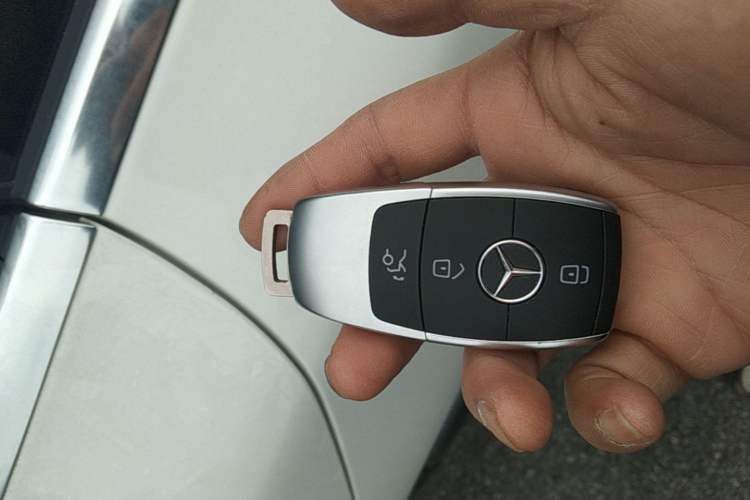 Used Mercedes-Benz C-Class 2019 C 260 Estate Vehicle Key