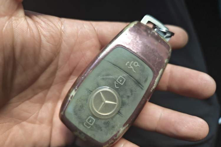 Used Mercedes-Benz C-Class 2019 C 260 L Sport Edition Vehicle Key