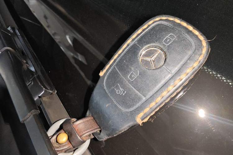 Used Mercedes-Benz C-Class 2019 C 260 Sport Edition Vehicle Key