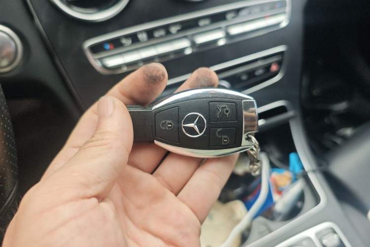 Used Mercedes-Benz C-Class 2019 C 180 L Dynamic Sports Edition Vehicle Key