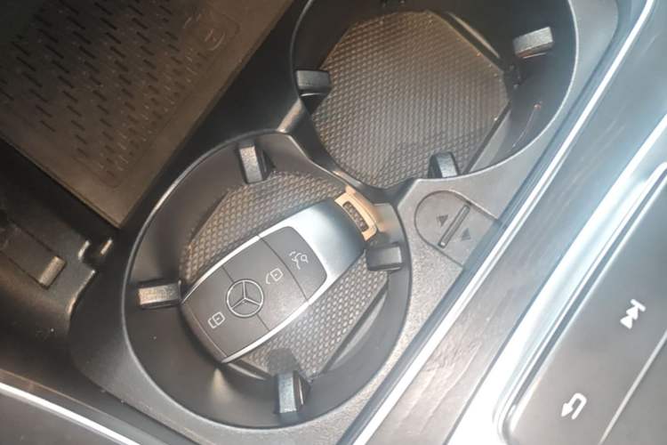 Used Mercedes-Benz C-Class 2019 Restyled C 260 L Sport Edition Vehicle Key