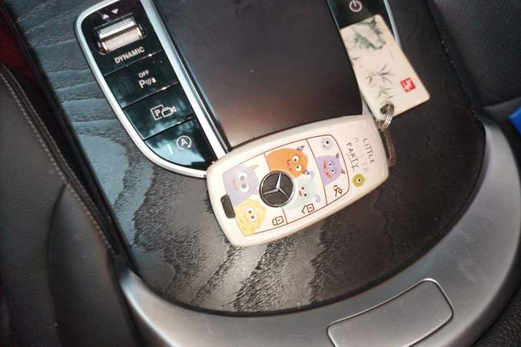 Used Mercedes-Benz C-Class 2019 Restyled C 260 L Sport Edition Vehicle Key