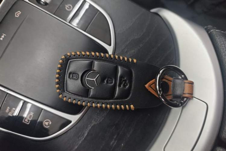 Used Mercedes-Benz C-Class 2019 C 180 L Fashion Edition Sport Version Vehicle Key