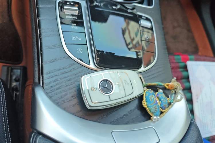 Used Mercedes-Benz C-Class 2019 C 180 L Fashion Edition Sport Version Vehicle Key