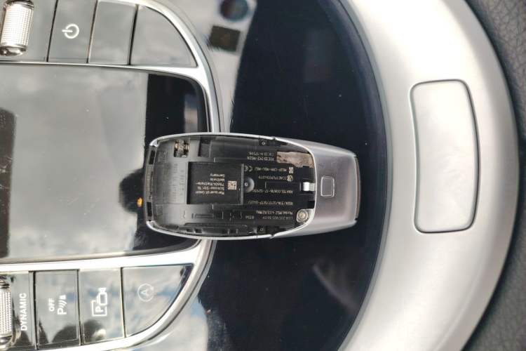Used Mercedes-Benz C-Class 2019 C 260 Sport Edition Vehicle Key