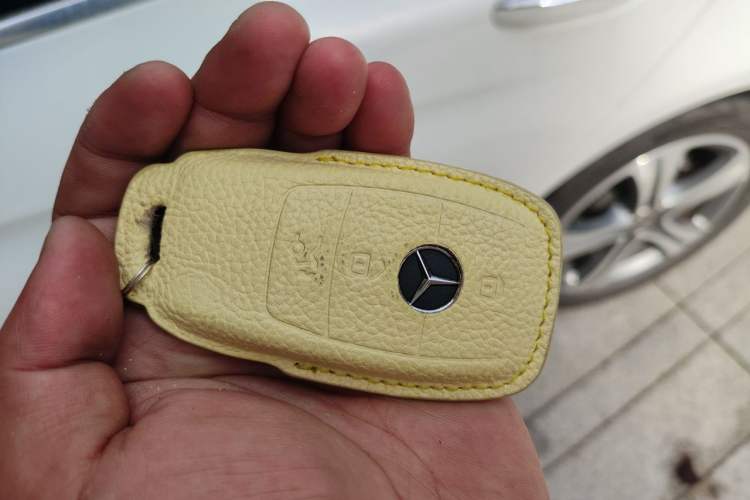 Used Mercedes-Benz C-Class 2019 C 260 Sport Edition Vehicle Key