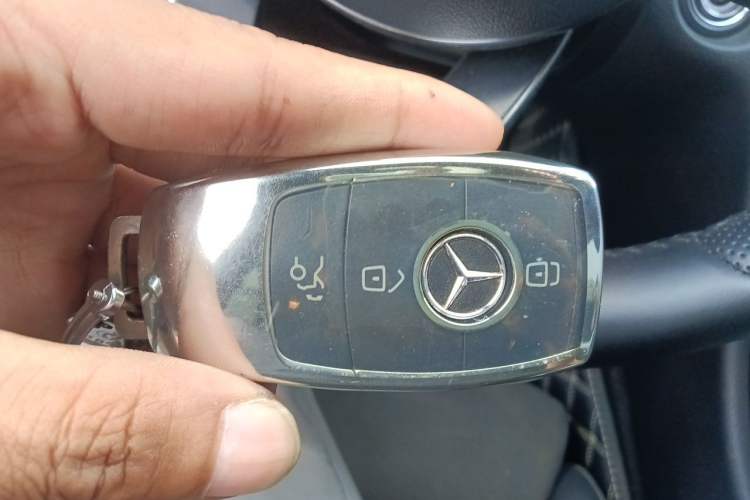 Used Mercedes-Benz C-Class 2019 C 260 Sport Edition Vehicle Key