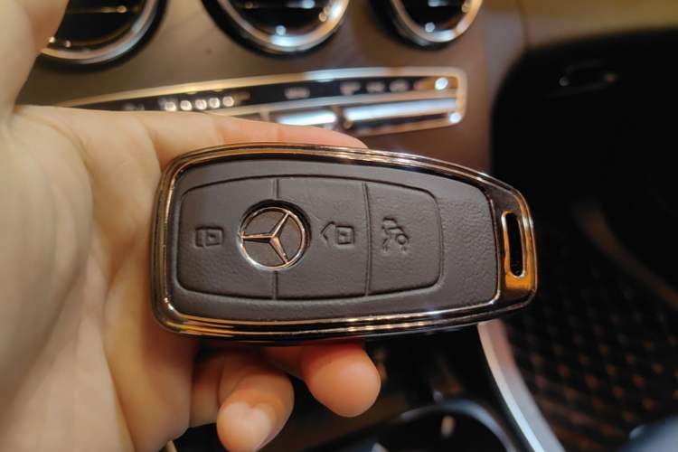 Used Mercedes-Benz C-Class 2019 Restyled C 260 L Sport Edition Vehicle Key