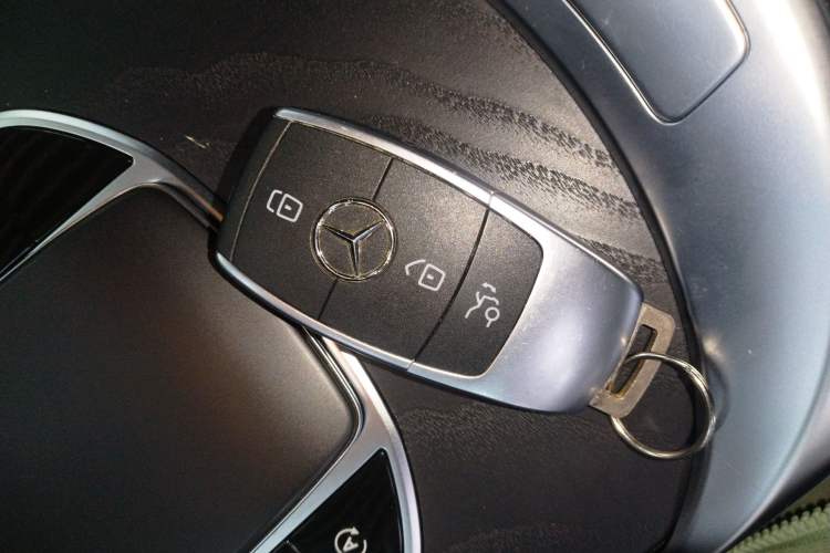Used Mercedes-Benz C-Class 2019 C 260 Estate Vehicle Key