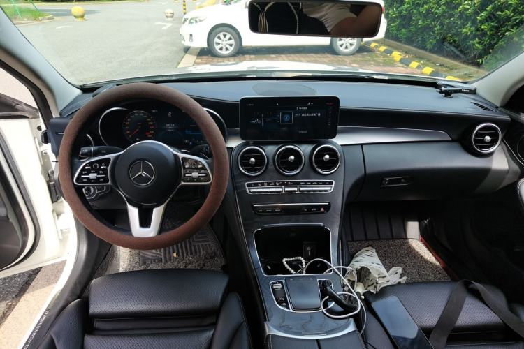 Used Mercedes-Benz C-Class 2019 Restyled C 260 L Sport Edition Center Console