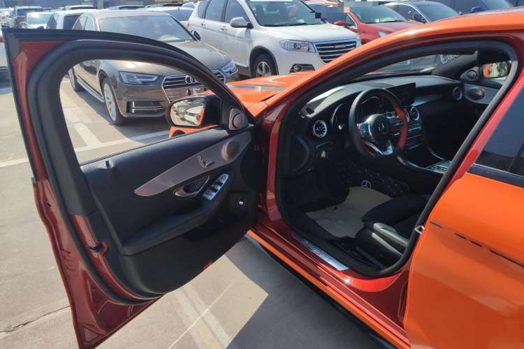 Used Mercedes-Benz C-Class 2019 C 260 Sport Edition Driver Seat