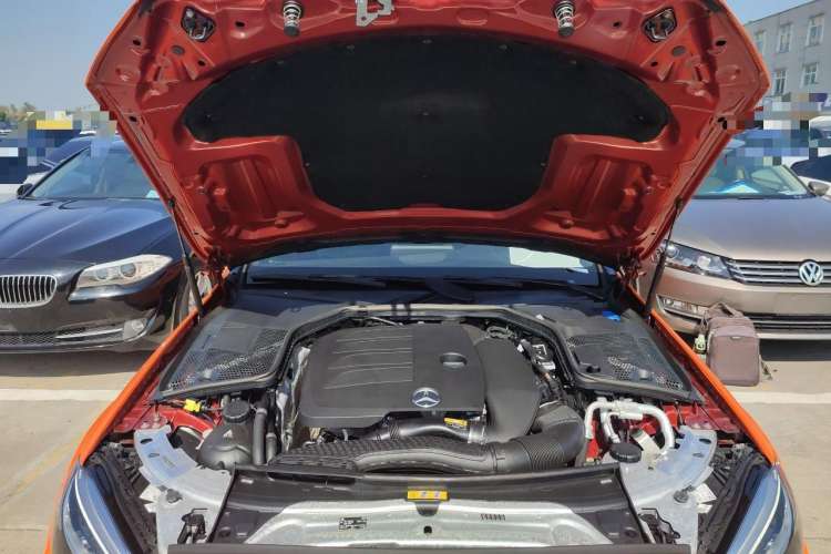 Used Mercedes-Benz C-Class 2019 C 260 Sport Edition Engine Bay