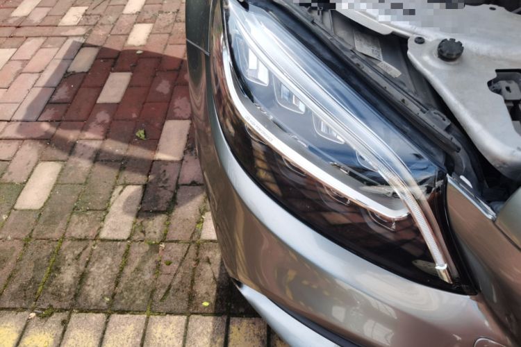 Used Mercedes-Benz C-Class 2019 Restyled C 260 L Sport Edition Right Front Headlight