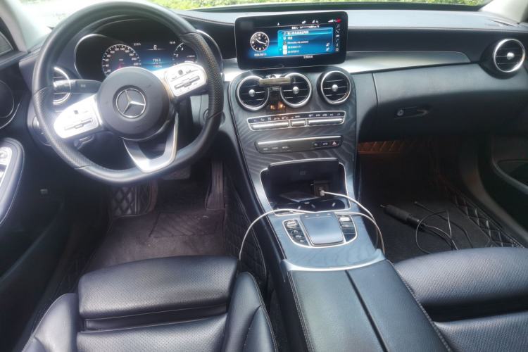 Used Mercedes-Benz C-Class 2020 Restyled C 260 L Sport Edition Center Console