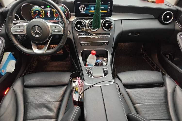 Used Mercedes-Benz C-Class 2020 Restyled C 260 L Sport Edition Center Console