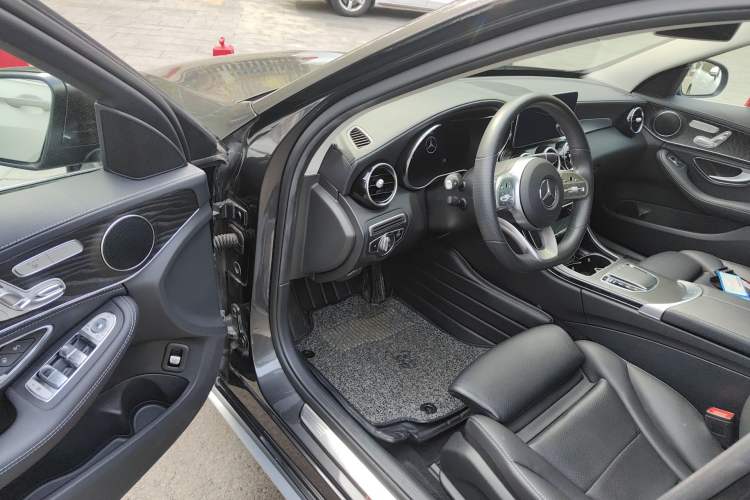 Used Mercedes-Benz C-Class 2020 C 260 L Sport Edition Driver Seat