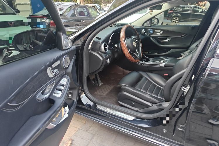 Used Mercedes-Benz C-Class 2020 Facelift C 260 L Driver Seat