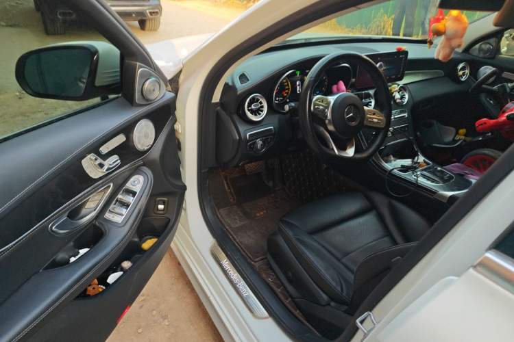 Used Mercedes-Benz C-Class 2020 Restyled C 260 L Sport Edition Driver Seat