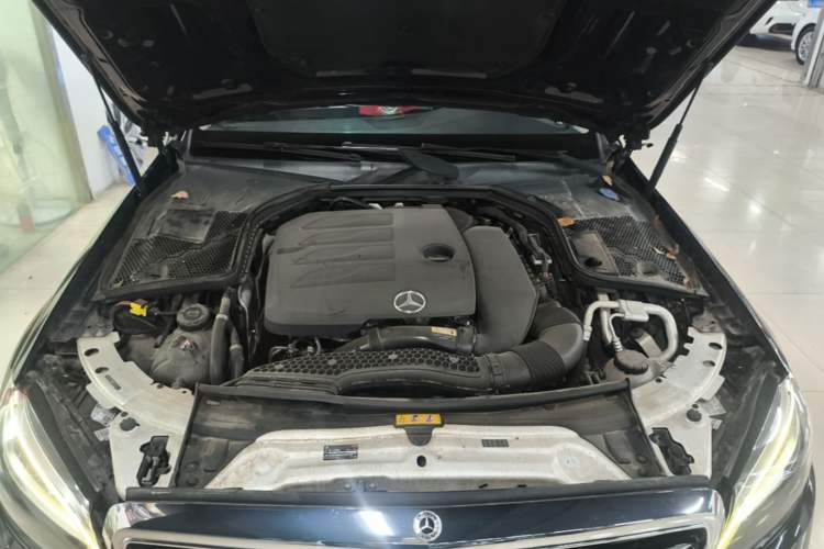 Used Mercedes-Benz C-Class 2020 C 260 L Engine Bay