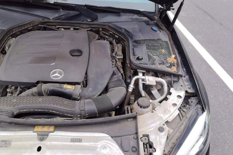 Used Mercedes-Benz C-Class 2020 C 260 Sport Edition Engine Bay Left