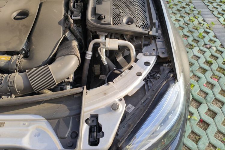Used Mercedes-Benz C-Class 2020 Restyled C 200 L Dynamic Sports Edition Engine Bay Left