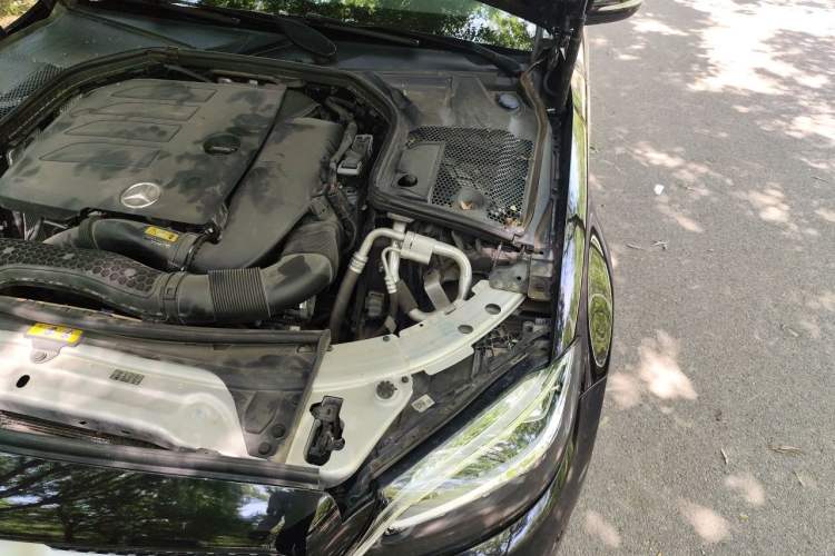 Used Mercedes-Benz C-Class 2020 C 200 L Fashion Edition Sport Version Engine Bay Left