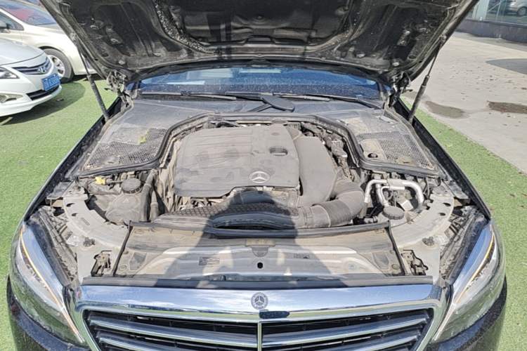 Used Mercedes-Benz C-Class 2020 C 260 L Engine Bay