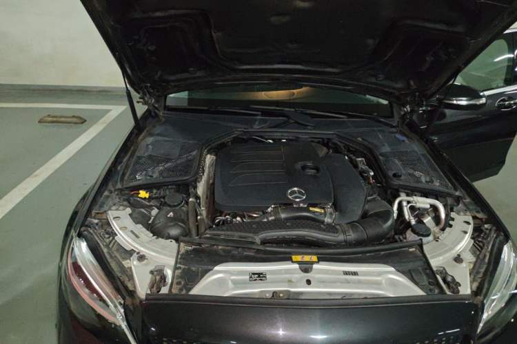 Used Mercedes-Benz C-Class 2020 C 260 L Sport Edition Engine Bay Right