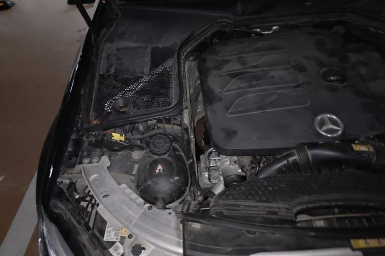 Used Mercedes-Benz C-Class 2020 Restyled C 200 L Dynamic Sports Edition Engine Bay Right