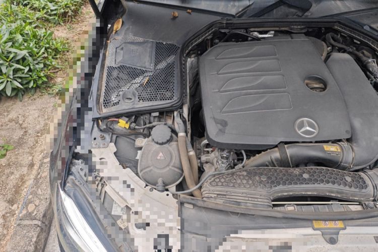 Used Mercedes-Benz C-Class 2020 C 260 L 4MATIC Engine Bay Right