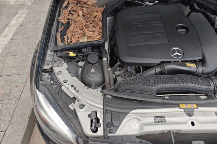 Used Mercedes-Benz C-Class 2020 C 260 L Engine Bay Right