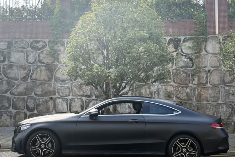 Used Mercedes-Benz C-Class 2020 C 200 Coupe Exterior 7