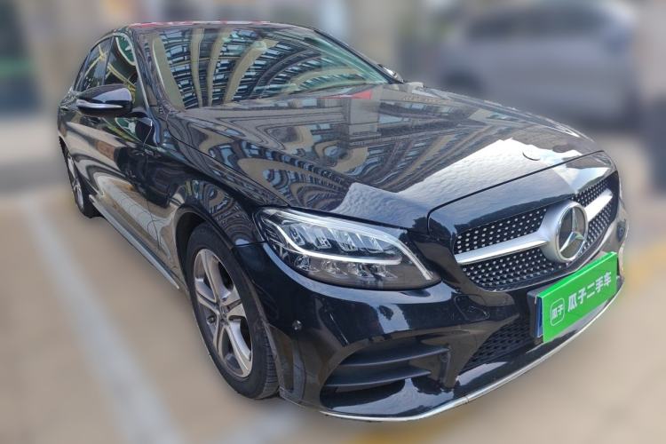 Used Mercedes-Benz C-Class 2020 Restyled C 260 L Sport Edition Front Right 45 Deg