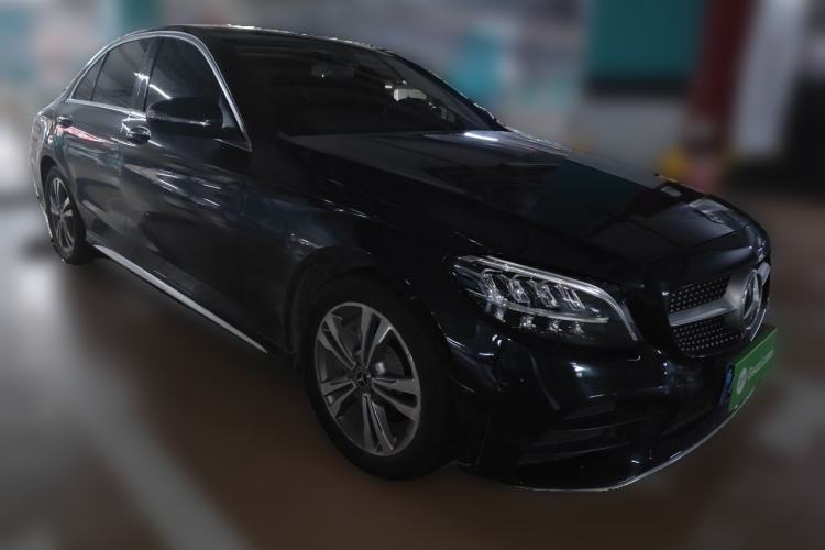 Used Mercedes-Benz C-Class 2020 Restyled C 200 L Dynamic Sports Edition Front Right 45 Deg