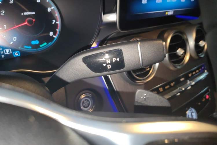 Used Mercedes-Benz C-Class 2020 Facelift C 260 L Gear Lever