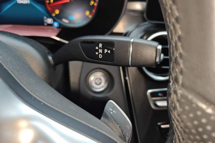 Used Mercedes-Benz C-Class 2020 Restyled C 260 L Sport Edition Gear Lever