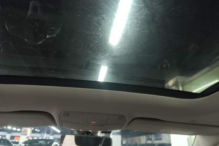 Used Mercedes-Benz C-Class 2020 C 260 L Headliner
