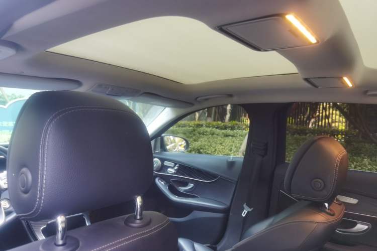 Used Mercedes-Benz C-Class 2020 Restyled C 260 L Sport Edition Headliner