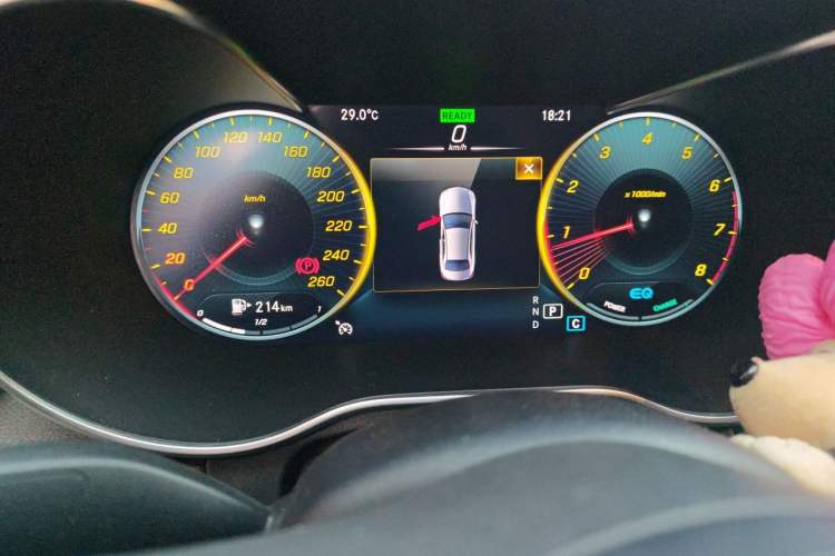 Used Mercedes-Benz C-Class 2020 Restyled C 260 L Sport Edition Instrument Cluster