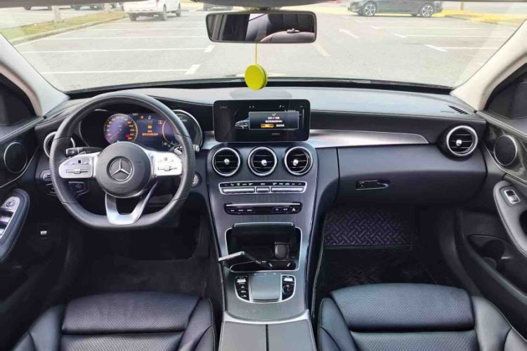 Used Mercedes-Benz C-Class 2020 C 200 L Dynamic Sport Edition Interior 6