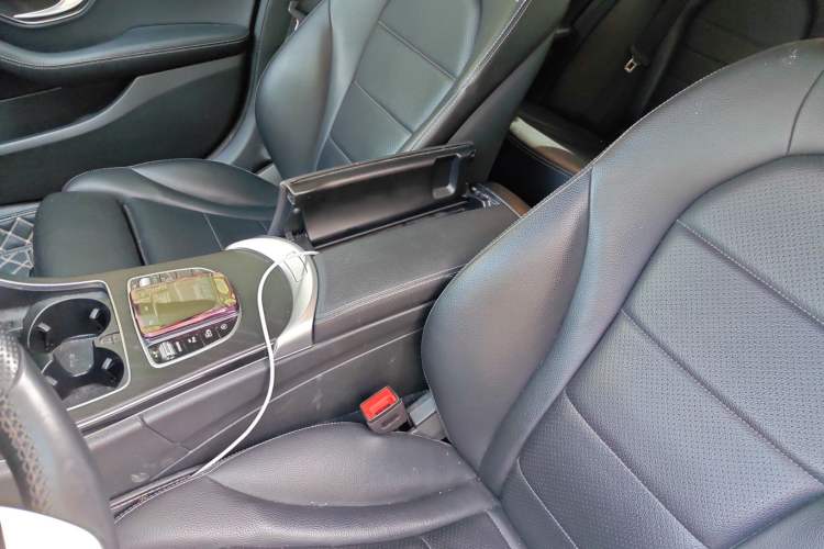 Used Mercedes-Benz C-Class 2020 Restyled C 200 L Fashion Edition Sport Version Left Front Seat