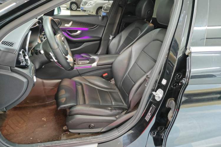 Used Mercedes-Benz C-Class 2020 C 200 L Fashion Edition Sport Version Left Front Seat