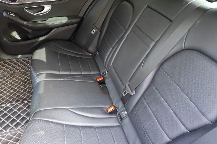 Used Mercedes-Benz C-Class 2020 Restyled C 200 L Fashion Edition Sport Version Left Rear Seat