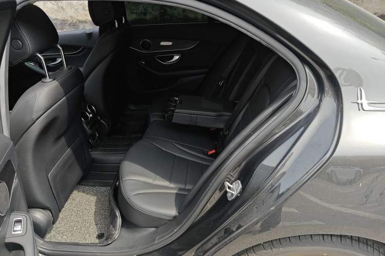 Used Mercedes-Benz C-Class 2020 C 260 L Sport Edition Left Rear Seat