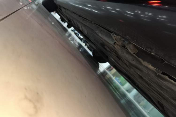 Used Mercedes-Benz C-Class 2020 C 260 L Left Side Sill