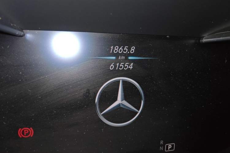 Used Mercedes-Benz C-Class 2020 Restyled C 200 L Dynamic Sports Edition Odometer Close Up