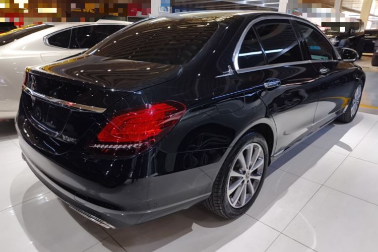 Used Mercedes-Benz C-Class 2020 C 260 L Rear Right 45 Deg