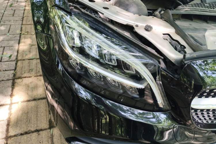 Used Mercedes-Benz C-Class 2020 C 200 L Fashion Edition Sport Version Right Front Headlight