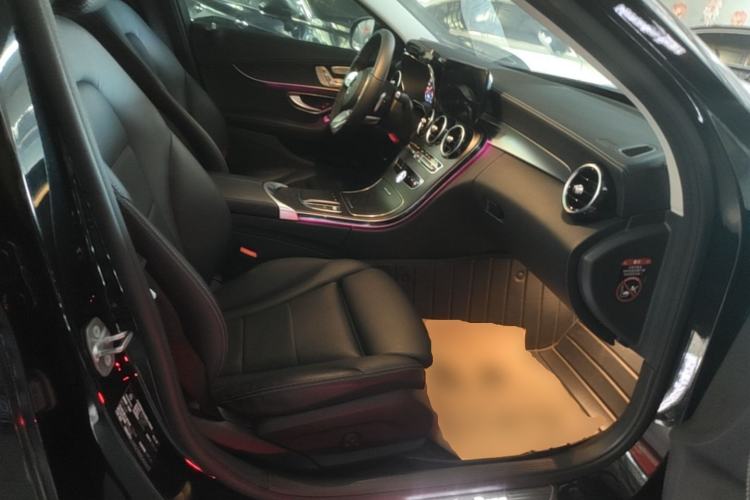 Used Mercedes-Benz C-Class 2020 Restyled C 260 L Sport Edition Right Front Seat