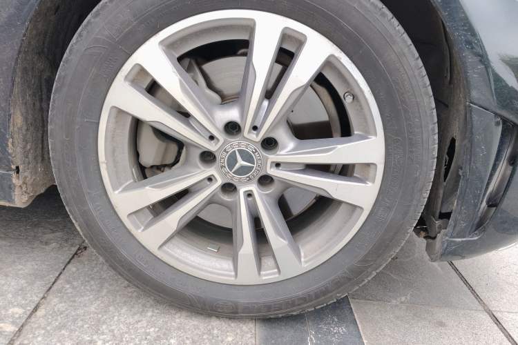 Used Mercedes-Benz C-Class 2020 C 200 L Fashion Edition Sport Version Right Front Wheel Hub